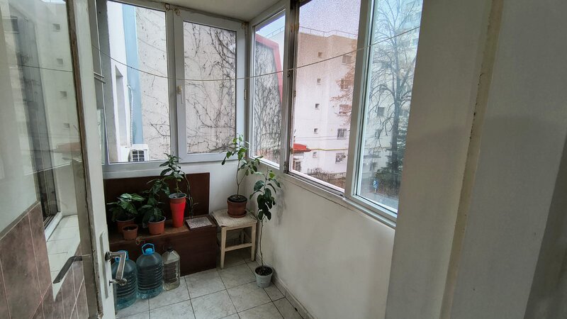 Dorobanti zona premium, apartament 2 camere, decomandat etaj 2